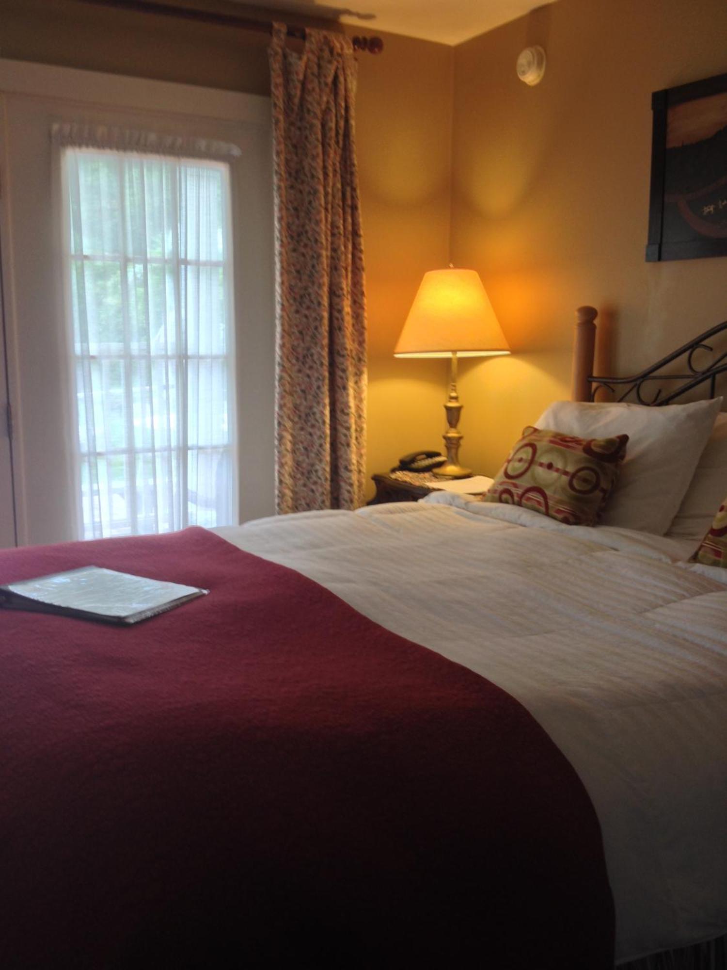 The White House Inn Cooperstown Dış mekan fotoğraf
